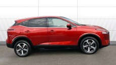 Nissan Qashqai 1.3 DiG-T MH 158 N-Connecta 5dr Xtronic Petrol Hatchback